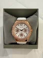 Montre Guess femme blanche