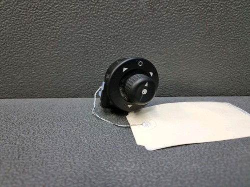 Bouton réglage rétroviseur