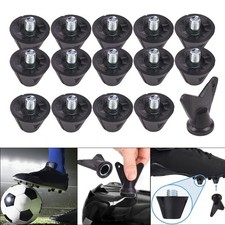 Lot de 14 crampons de football