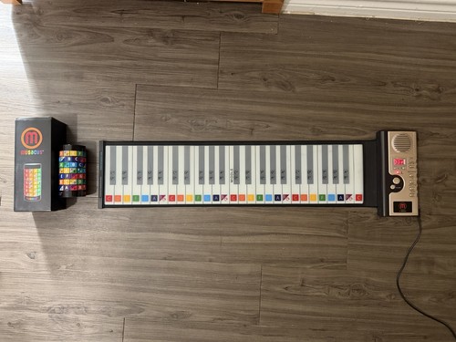 Musacus roll piano keyboard - roll-up,