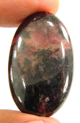 Cabochon pierre de - en,