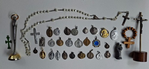 Petits objets religieux divers - petits,