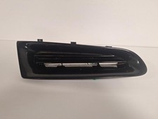 Grille de calandre droite