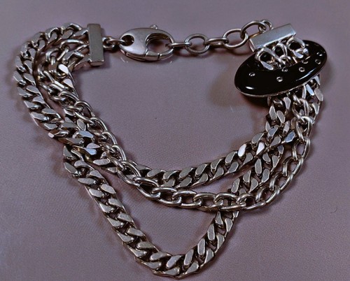 Superbe multi chaines bracelet - superbe,