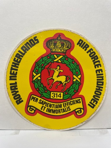 Insigne militaire royal - insigne,