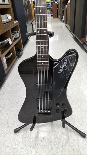 Guitare basse - (epiphone),