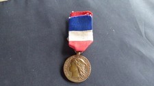 1889 decernee medaille travail ministere commerce industrie/bronze sur tranche