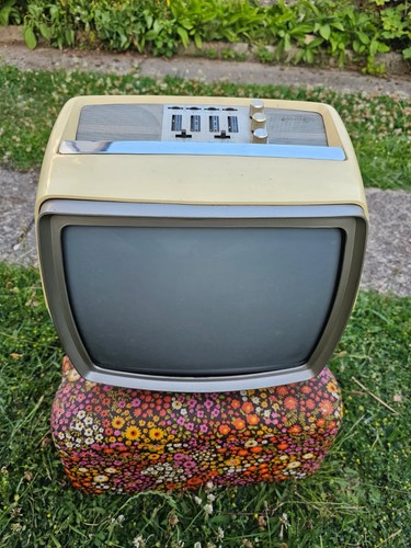 Ancienne télévision objet - télévision, /