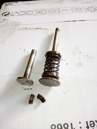 Soupape moteur bernard w18 - soupape,