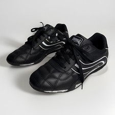 Baskets de course en cuir noir