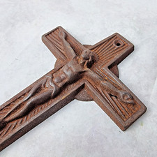 Crucifix Ancien en Fonte -