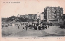 35 DINARD LA DIGUE ET LE RESTAURANT DES TERRASSES