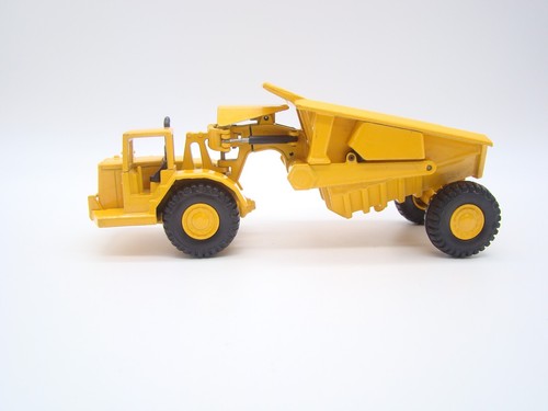 JOAL - TRACTEUR CATERPILLAR