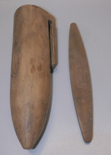 -JOLI ANCIEN COFFIN BOIS avec PIERRE A AIGUISER NORTON FAUX OUTIL ANCIEN Déco  D