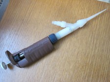 GILSON REPETMAN ( PIPETMAN )