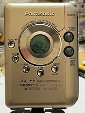 PANASONIC PORTABLE RADIO
