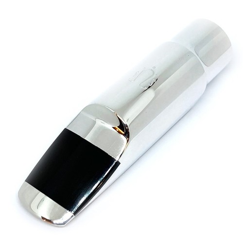 Embouchure saxophone - embouchure,