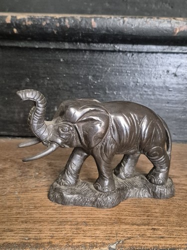 Sculpture elephant bronze - elephant,