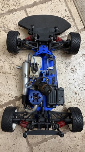 Kyosho inferno 8 - 1/8, 4wd