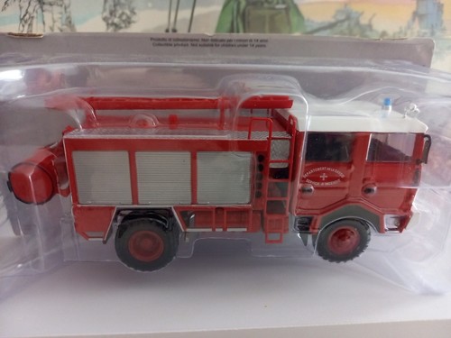 Camion pompier berliet gbd 4x4 - pompier,