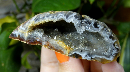 Géode agate noir blanc avec - géode,