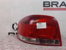 Feu arriere principal gauche