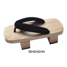 Sabots en bois japonais