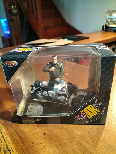 Figurine joe bar - figurine,