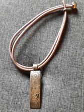 LA TRIBU RIGAUX - COLLIER