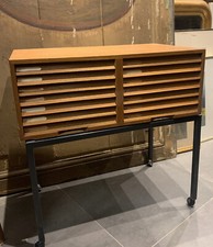 ancien Meuble metier medailler pour collection montres monnaies etc tiroirs bois