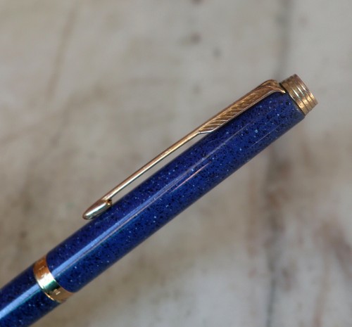 Magnifique stylo plume parker - magnifique,