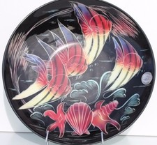 PLAT EN FAIENCE - MOTIF AUX