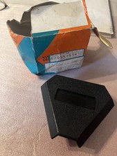 Cache centre volant neuf Kubota 67955-41410 modèles F2560 F3060 F3560