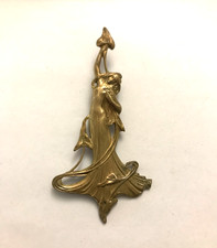 Grande Broche en métal doré