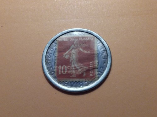 Timbre monnaie 10cmes - 10cmes,