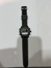 Imposante montre quartz Spirit