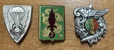 LOT DE 3 INSIGNES LÉGION