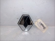 EMBLÈME CAPOT MOTEUR - RENAULT CLIO III break / grand tour (KR) 2012 8200052586