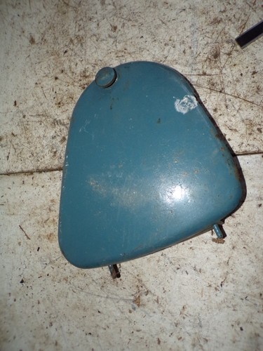 Cache fausse boite outils - cache,