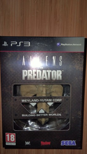 Aliens predator facehugger - vs,