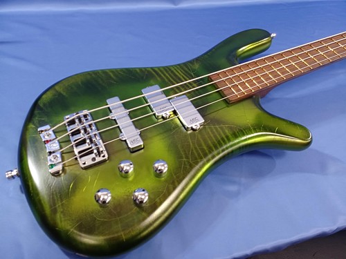 Warwick shop streamer - warwick,