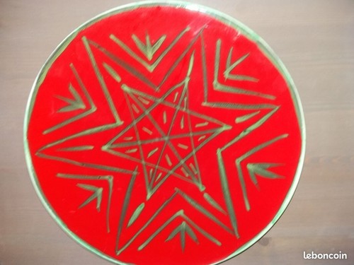 Assiette plat moderniste - assiette,