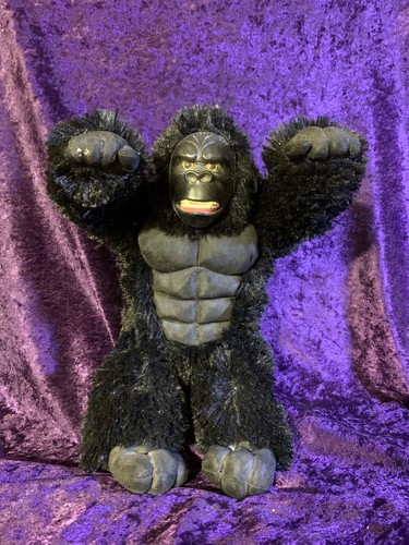 2005 king kong plush stuffed - 2005,