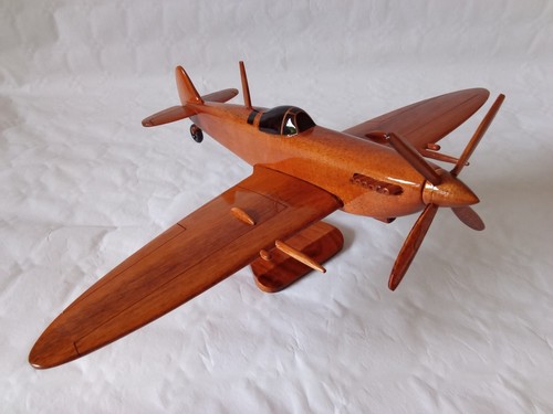 Maquette bois avion - bois,
