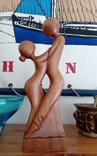 Sculpture bois moderne couple