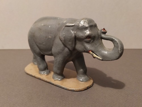 Quiralu elephant cirque ou - du,