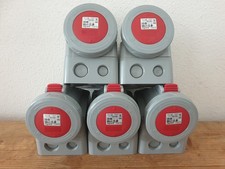 Lot De 5 Prises Tetra 4P saillie P17 IP66/67 16A 400V LEGRAND 555359