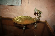 vide poche tripode chimére et coquillage en bronze XIXème