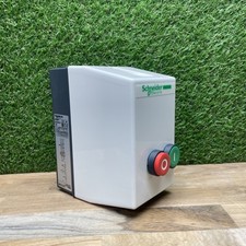 Le1d09p7 Schneider - Boitier De Démarrage Moteur Monophasé 220v Max 2,2kw - 9a B