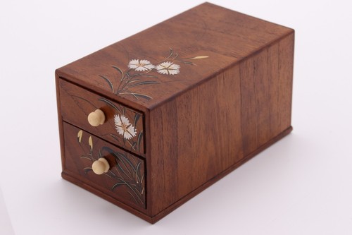 Rare boite bijoux - rare,